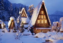 [CBA]布朗长传前场 奈特走底线突破双手扣篮.